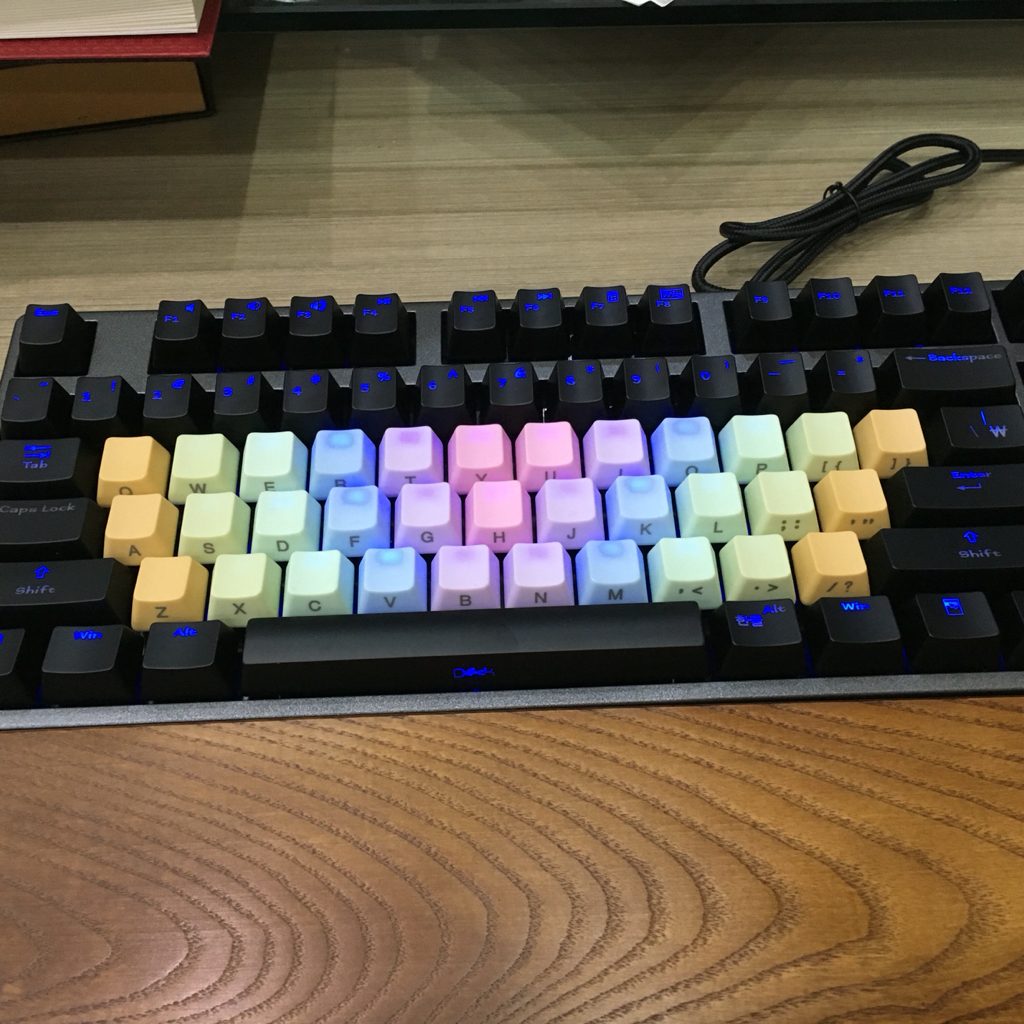 덱헤슘.jpg