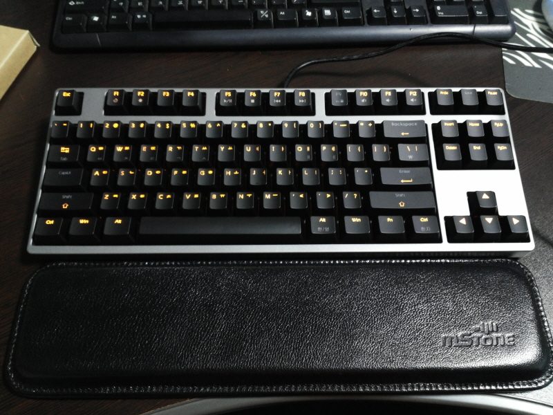 크기변환_C360_2013-07-04-15-12-01-887_org.jpg : 아직까지는 국내유일? 그레이하우징 GROOVE 87 LED 수령샷! 크기변환_C360_2013-07-04-15-12-01-887_org.jpg : 아직까지는 국내유일? 그레이하우징 GROOVE 87 LED 수령샷!