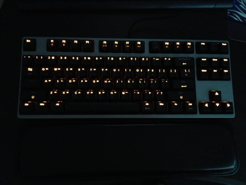 크기변환_C360_2013-07-04-15-14-15-693_org.jpg : 아직까지는 국내유일? 그레이하우징 GROOVE 87 LED 수령샷! 크기변환_C360_2013-07-04-15-14-15-693_org.jpg : 아직까지는 국내유일? 그레이하우징 GROOVE 87 LED 수령샷!