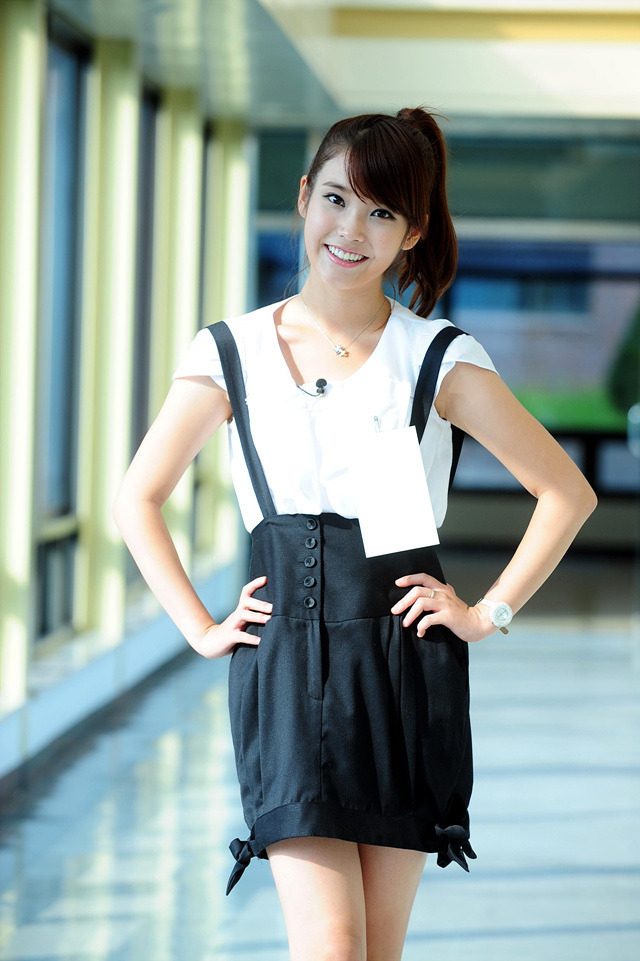 1296490089_iu.jpg