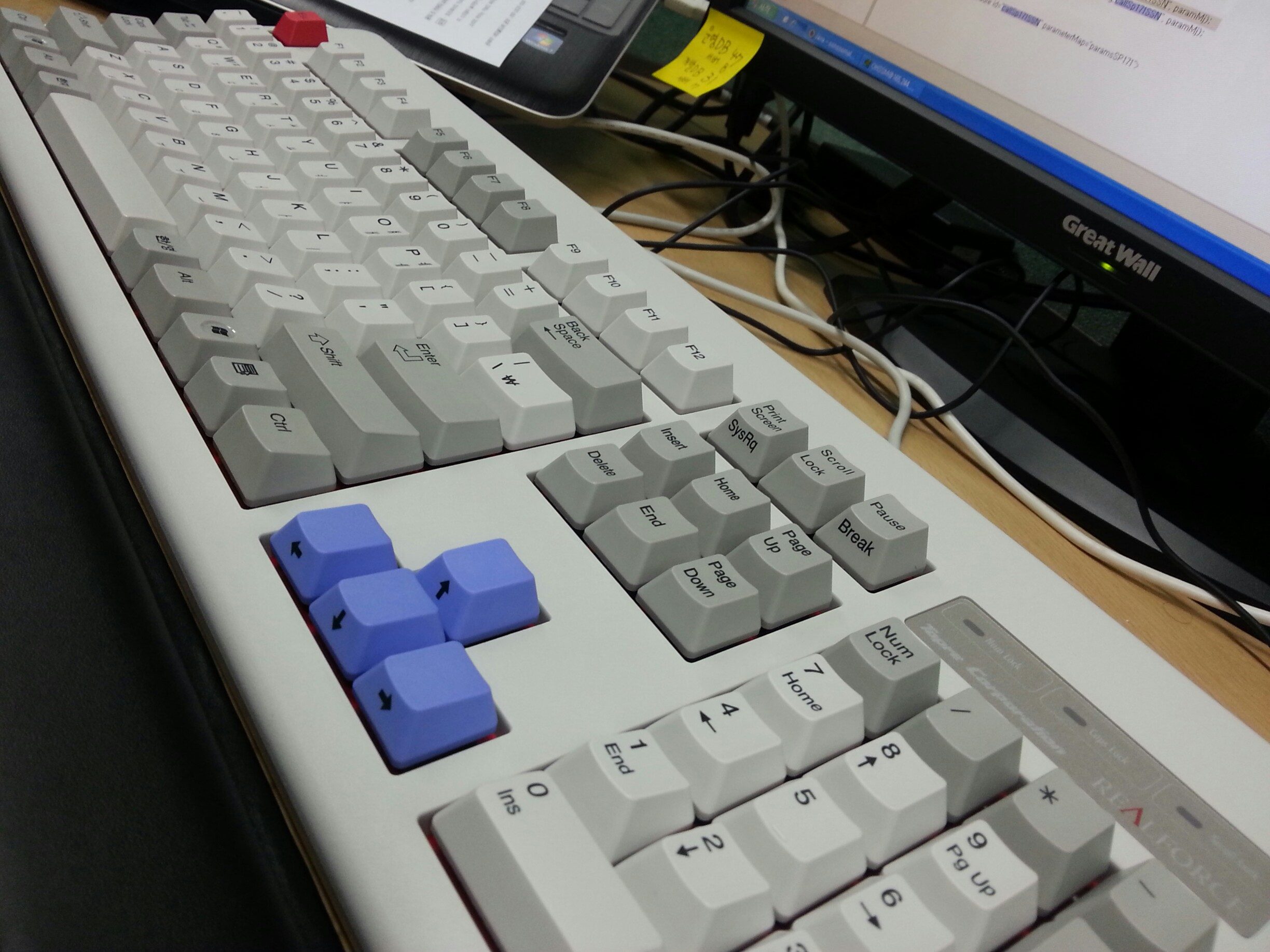 KakaoTalk_99d209a34daff027.jpg : 리얼포스를 가졌습니다..