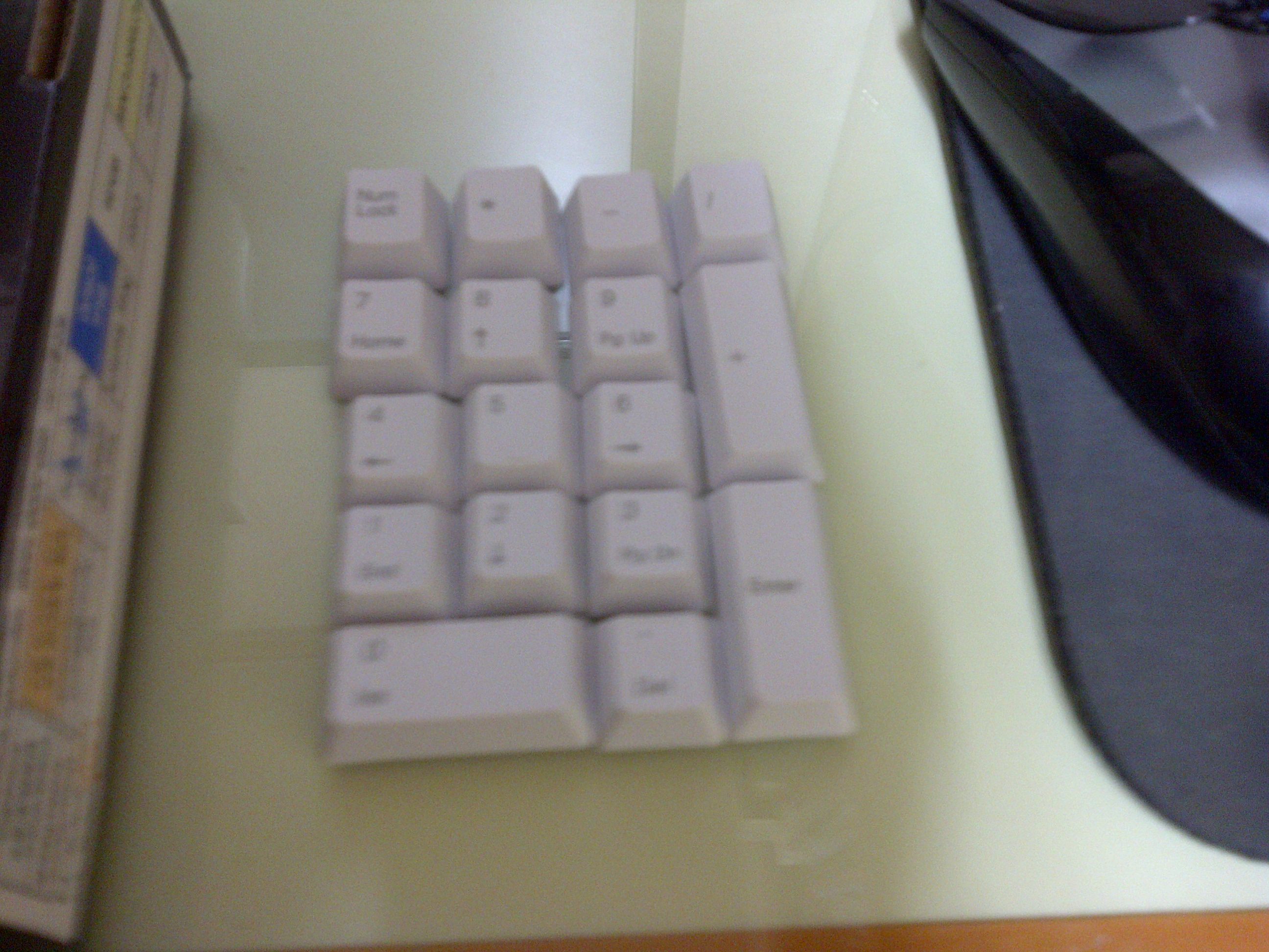 IMG-20120328-00084.jpg : 부산분중 700r 더러운키캡필요하신분 IMG-20120328-00084.jpg : 부산분중 700r 더러운키캡필요하신분