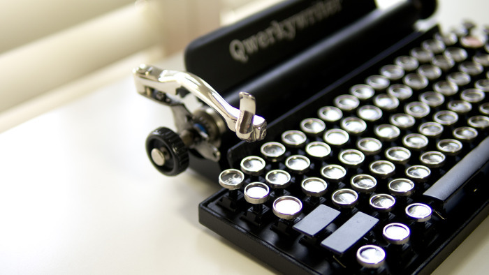 slide_355829_3908555_free.jpg : Qwerkywriter 블루투스 기계식키보드