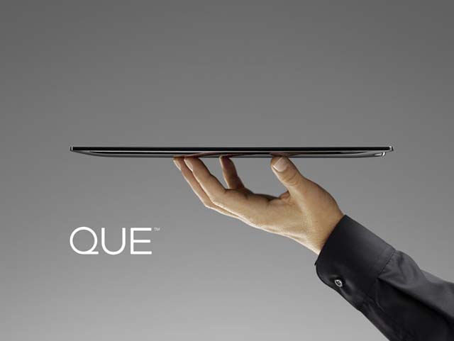 QUE_Hand_light_logo.jpg