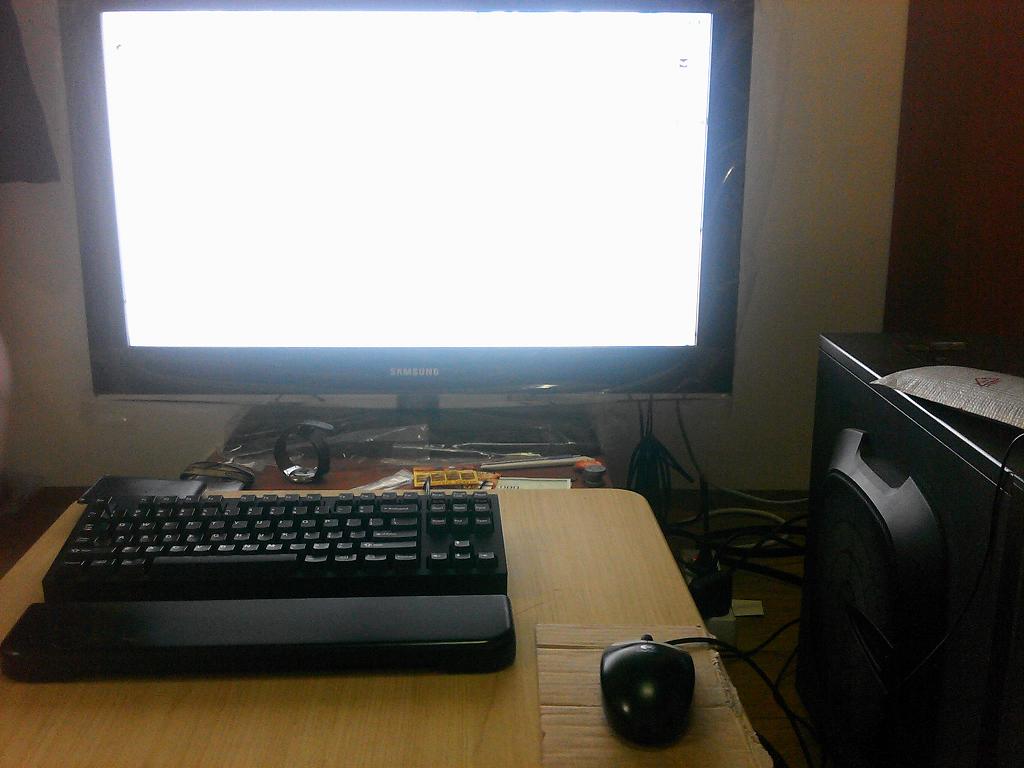 Ext_Pic_090612_0104.jpg