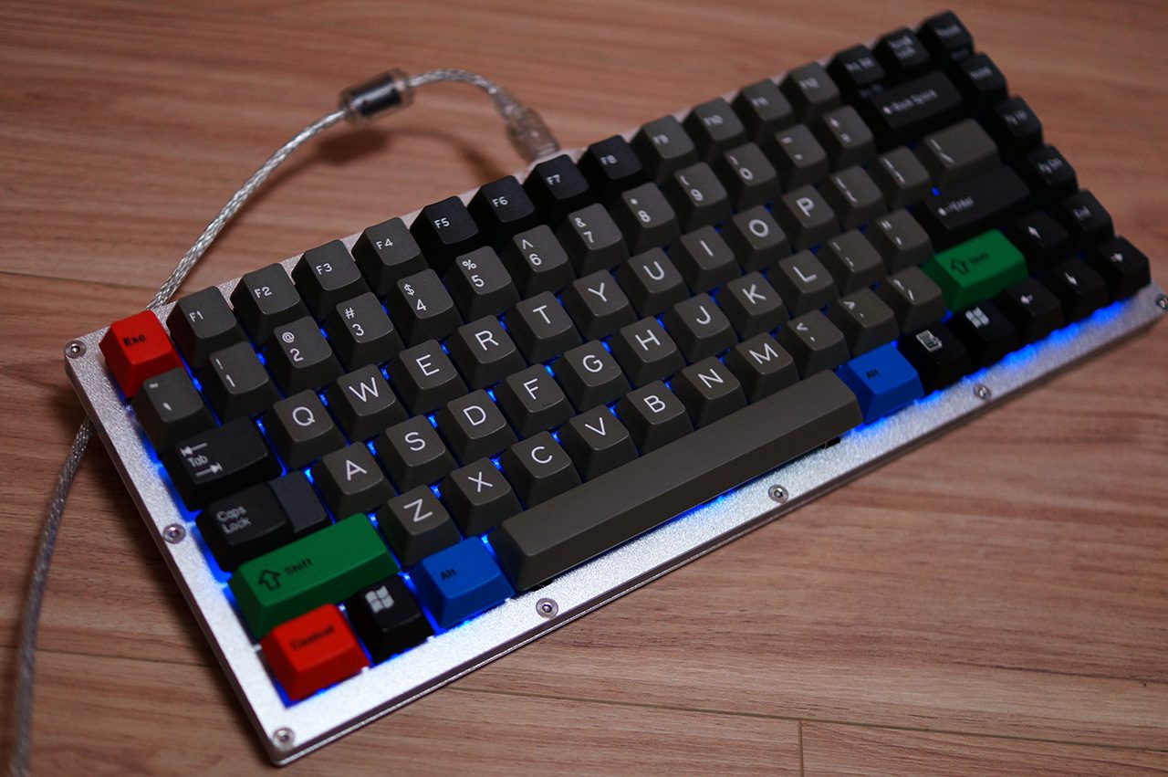MX-MINI ps2avr - 1.jpg
