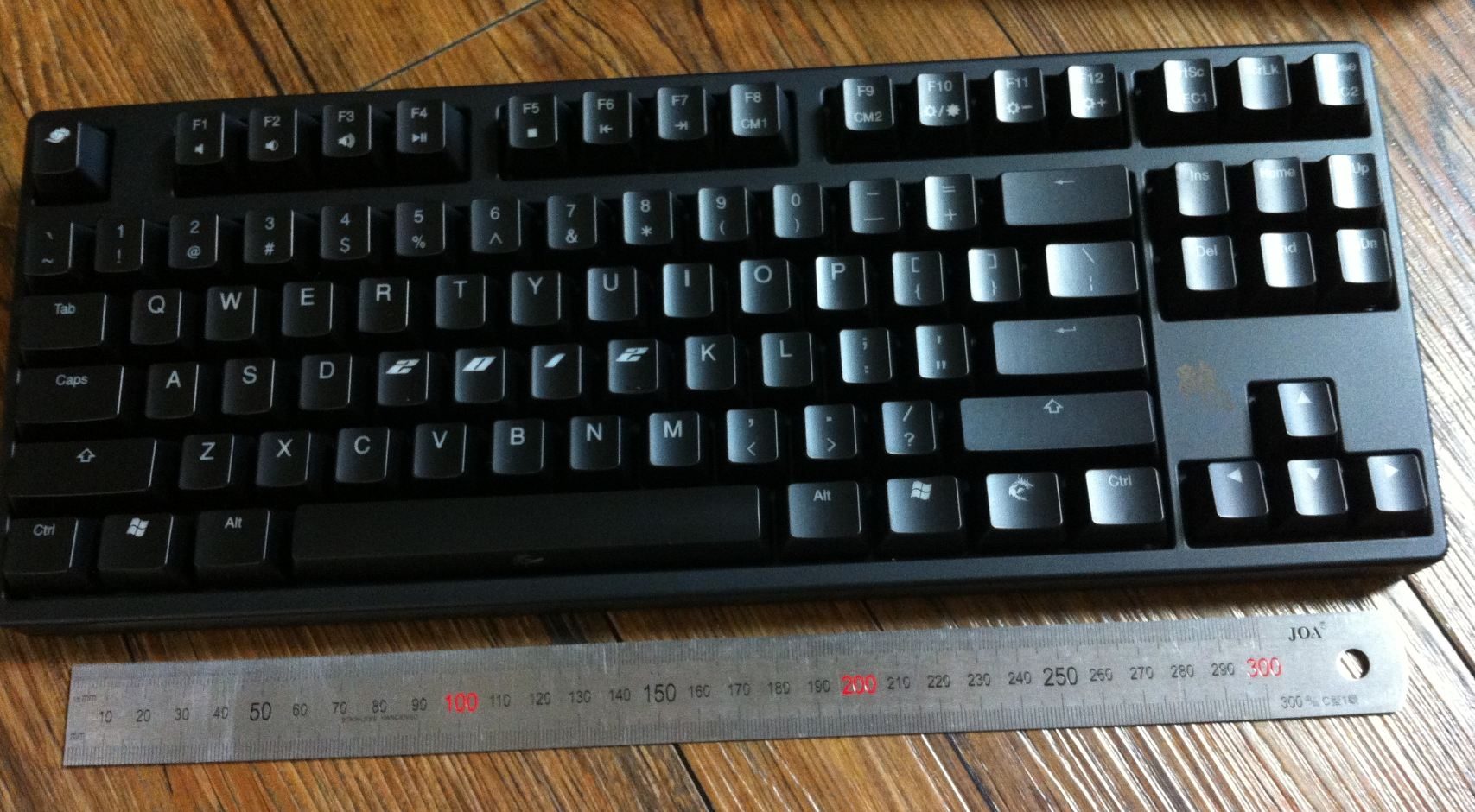 17f9a92ca6fe326c2583406bf7cdafb1.jpg : [글수정] 더키 갈축 한정판