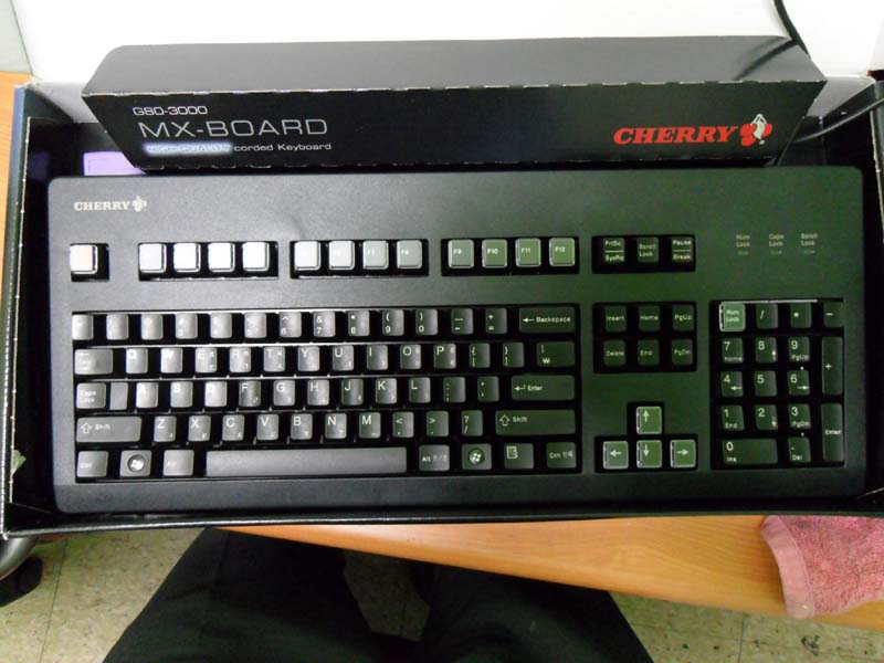 SDC10172.jpg : 키보드 몇가지 판매합니다 SDC10172.jpg : 키보드 몇가지 판매합니다