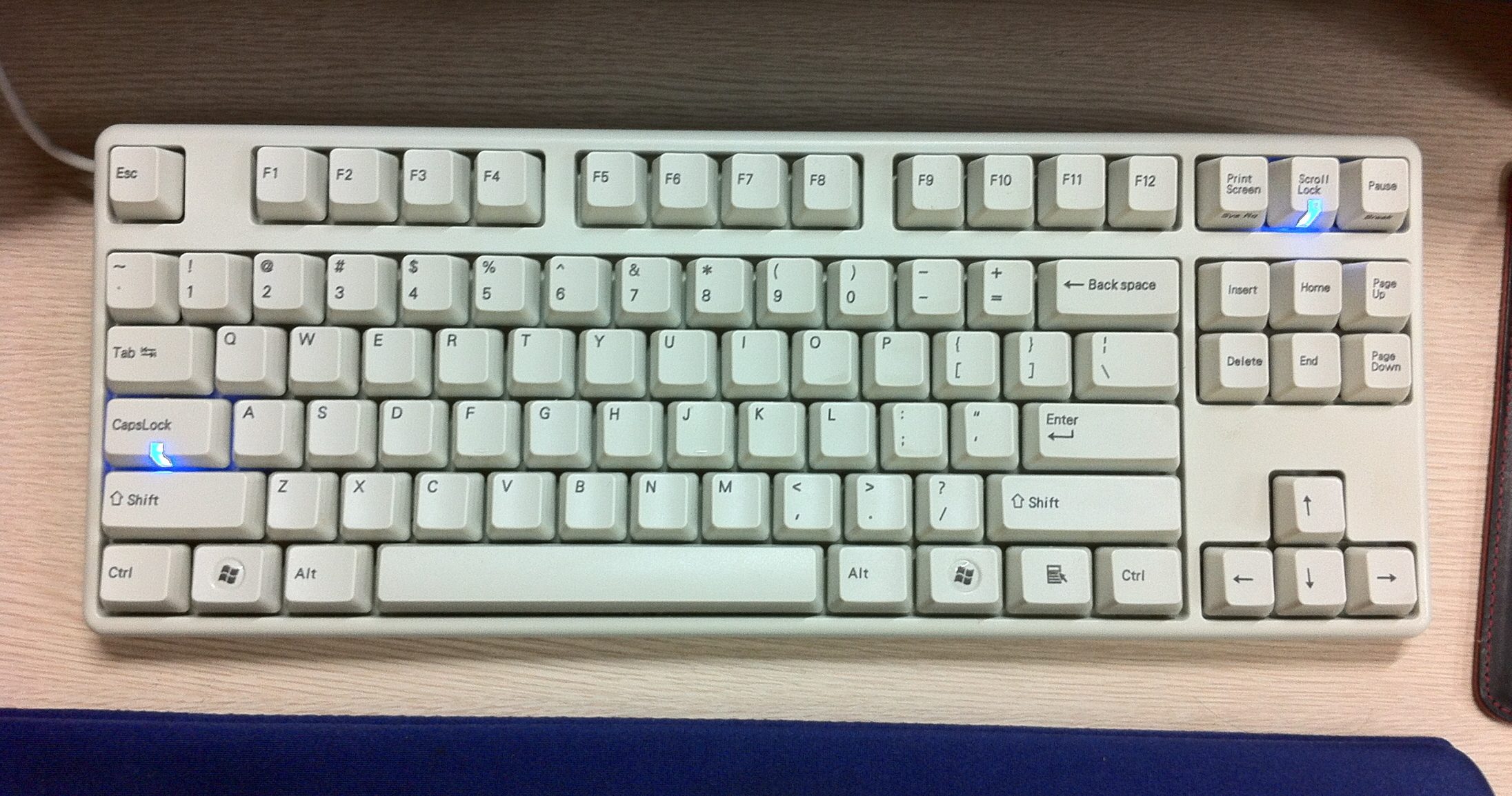 mod_fc200r-mod.JPG : FC200R 화이트 적축