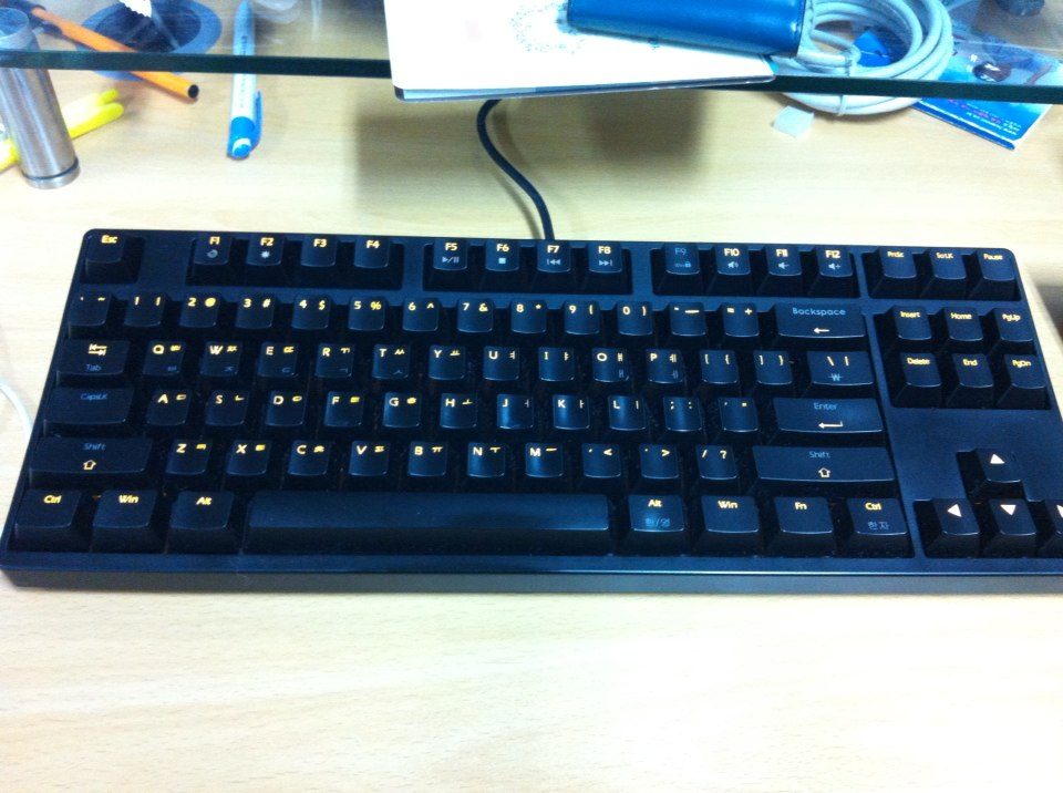 KakaoTalk_7481e38b213e62ec.jpg : 그루브 LED 갈축, 그루브87 화이트 청축, 한성 1108 판매합니다.