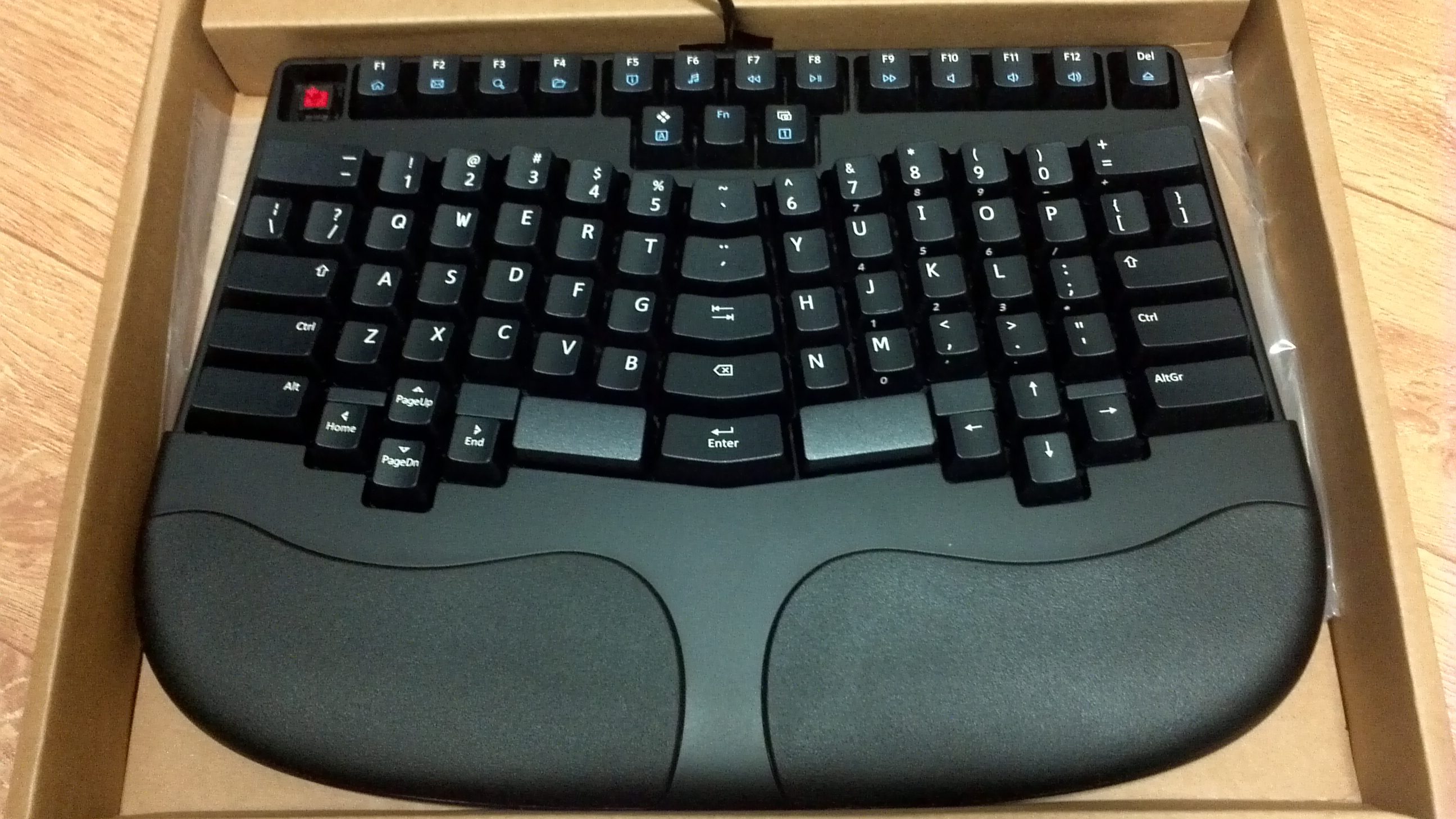 2011-12-21_00-30-08_277.jpg : [비키보드] HP Probook 4520s-XS209PA 올려봅니다.