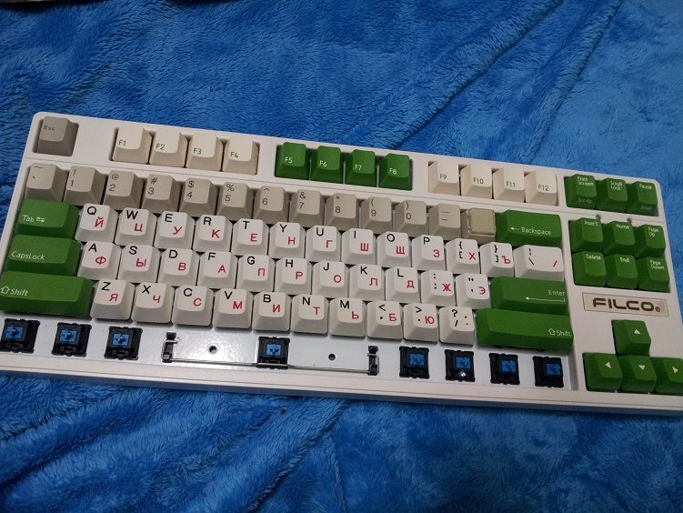 키릴.jpg : 몇가지 교환및 몇가지 판매~~