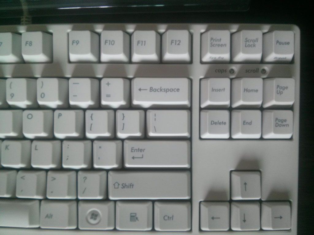CAM00371 copy.jpg : 필코 마제2 텐키리스 화이트 갈축 CAM00371 copy.jpg : 필코 마제2 텐키리스 화이트 갈축