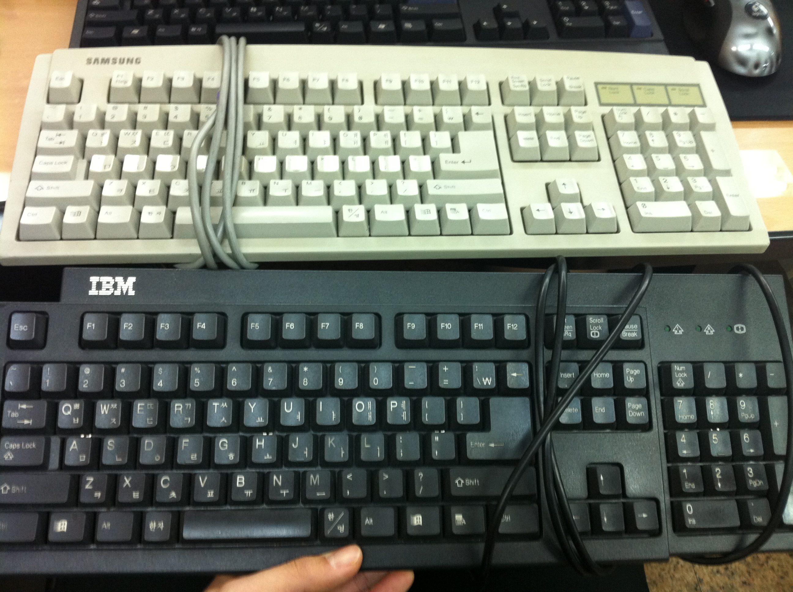 IMG_1602.JPG : IBM KB-7953 ( 넷피니티) 팝니다. DT35 서비스로 드림