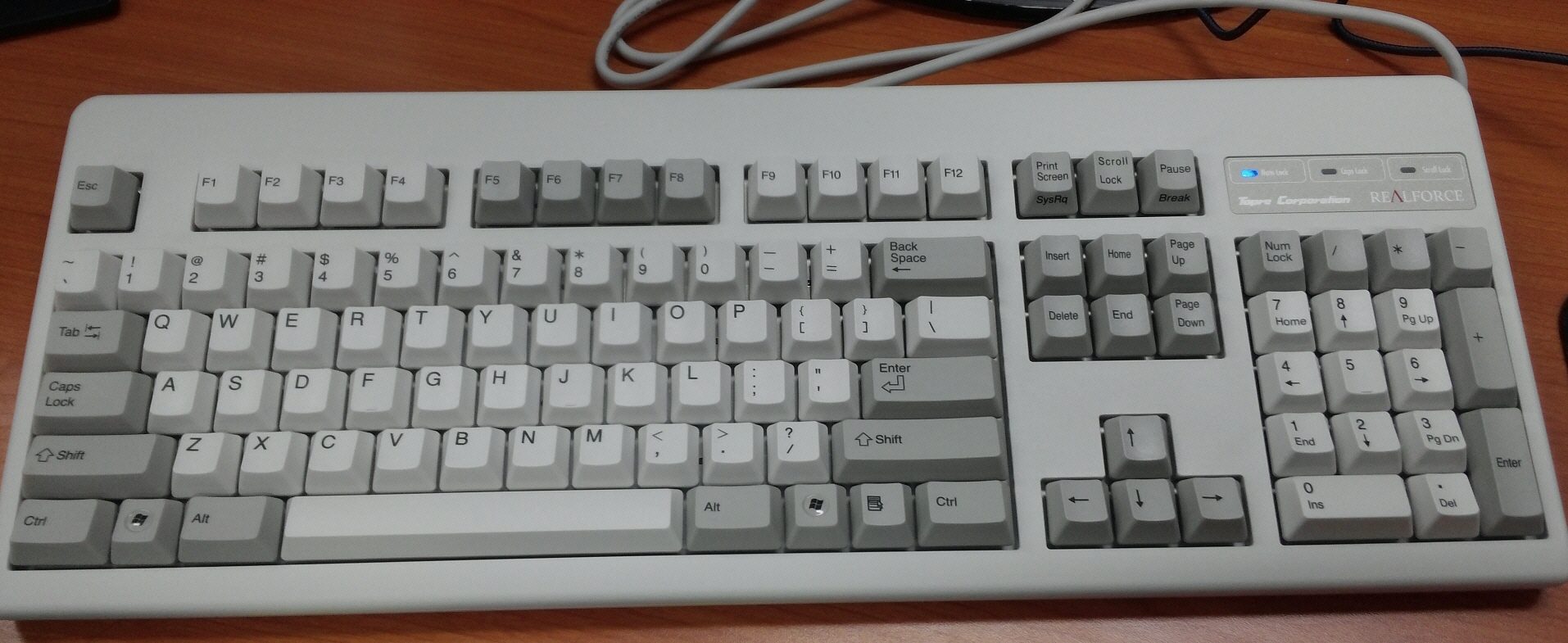 realforce104uw.jpg : 리얼포스 104uw 차등 화이트 realforce104uw.jpg : 리얼포스 104uw 차등 화이트