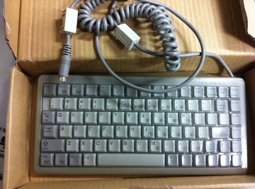 ML4100.JPG : ml4100외 잡다한 물품으로 여러가지 구하거나 교환합니다.