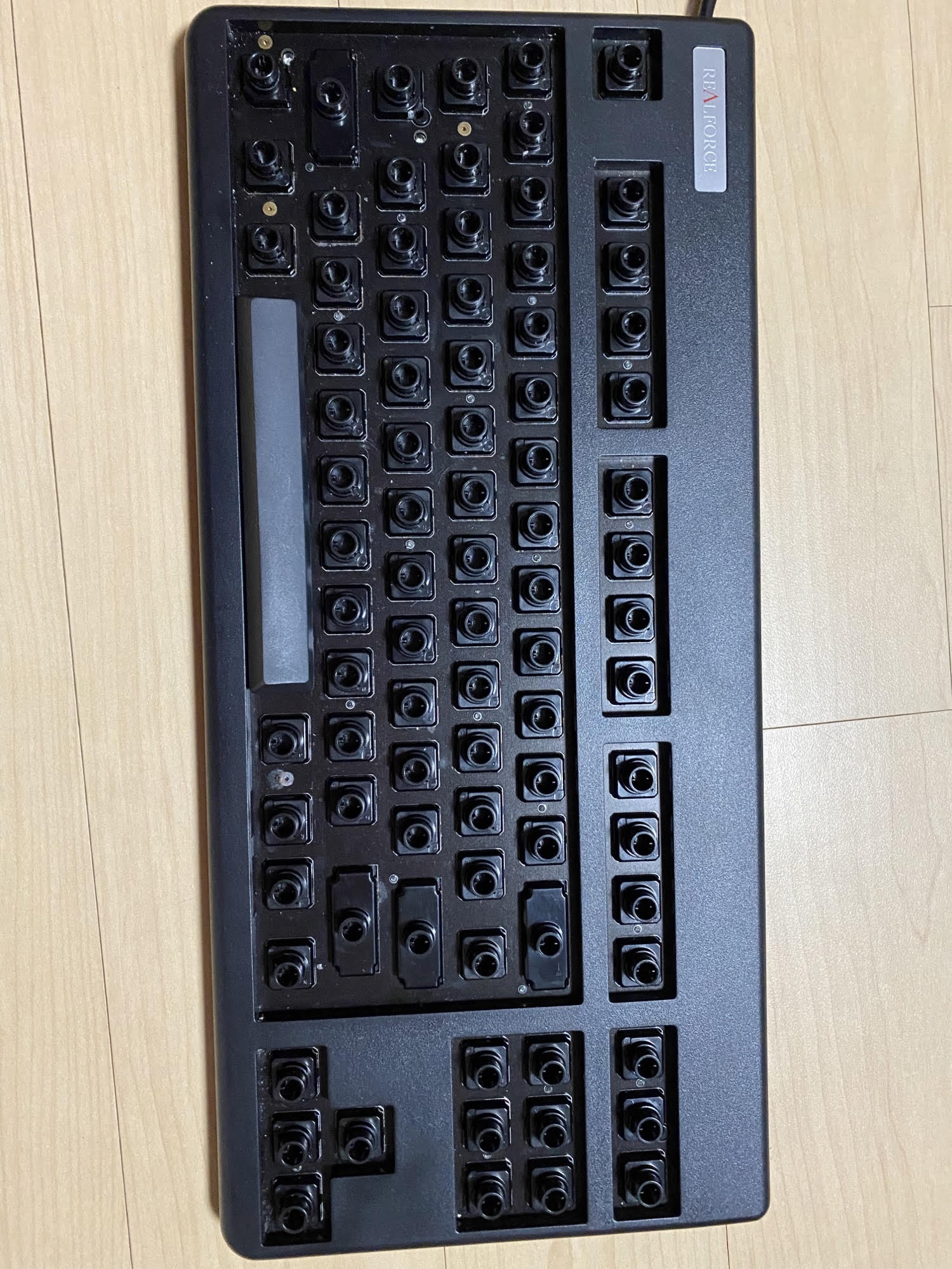 리얼포스 2.jpg