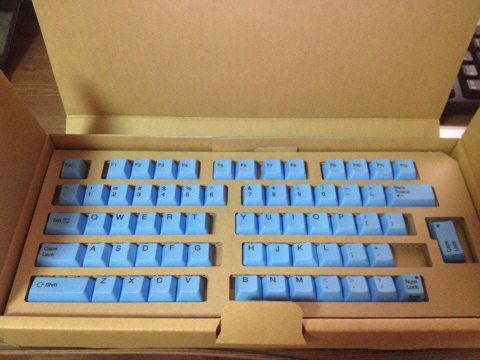 크기변환_092012-07-09 22-34-23.JPG : 리얼포스 균등 화이트 + 블루키캡 1set 판매합니다