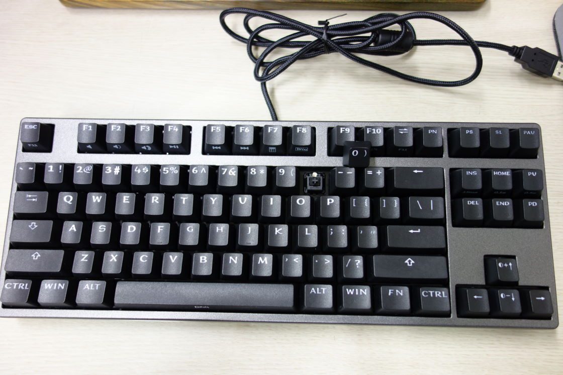 DSC04629.JPG : 덱 프랑슘 흑축 영문 PBT 이색사출 키캡 판매 합니다