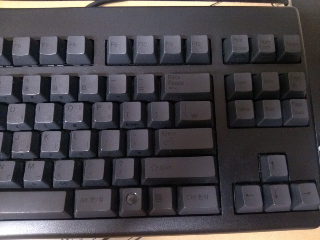 realforce_02.jpg : 리얼포스 87U 저소음 차등 모델을 팝니다. realforce_02.jpg : 리얼포스 87U 저소음 차등 모델을 팝니다.