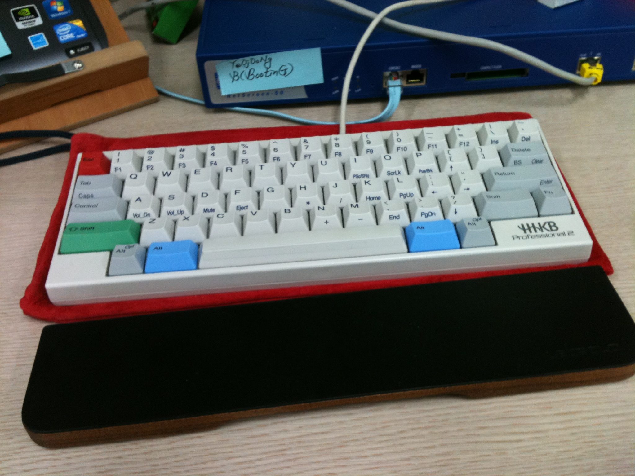 1hhk2.jpg
