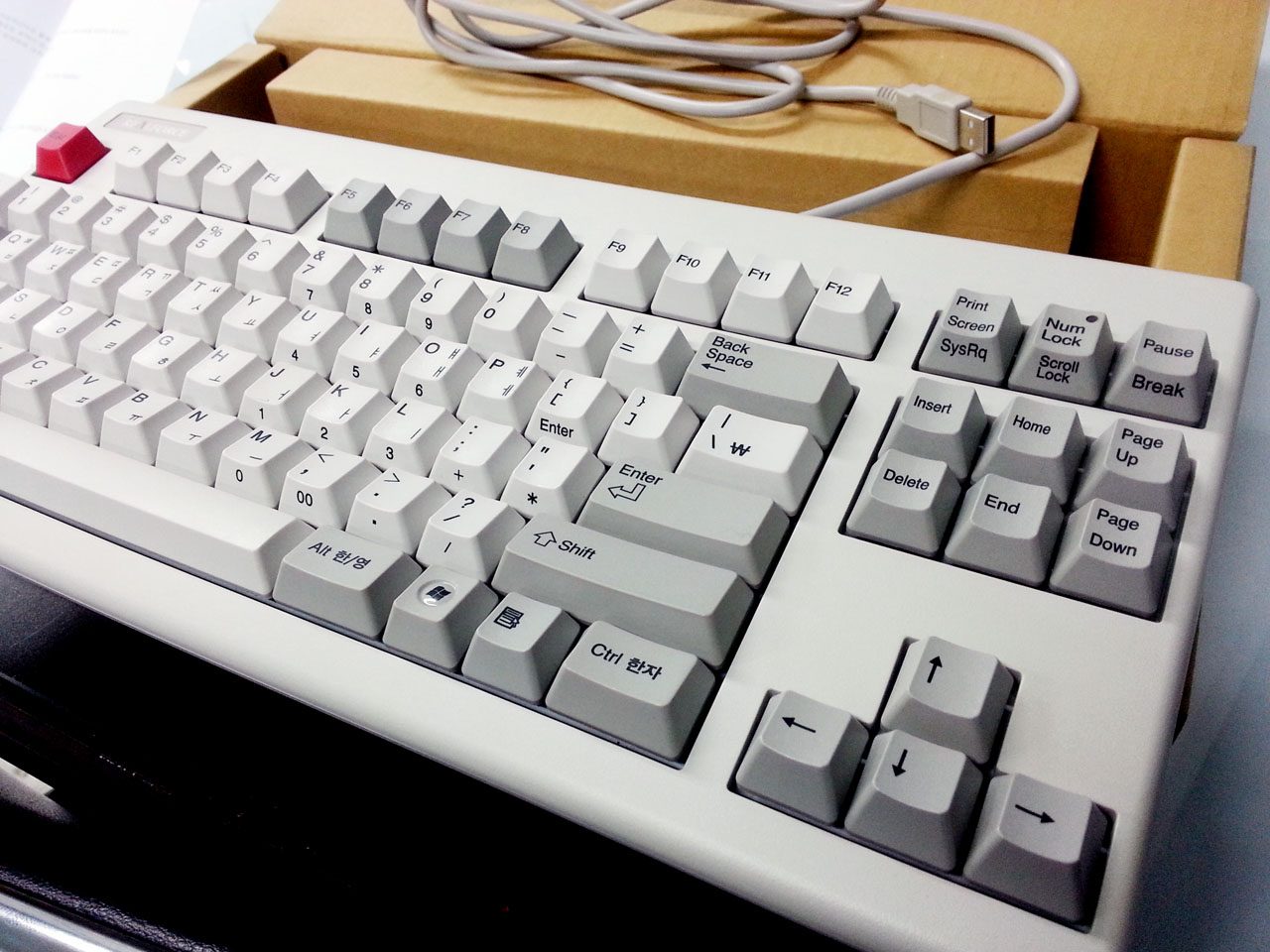 Realforce87ukw55_상세.jpg