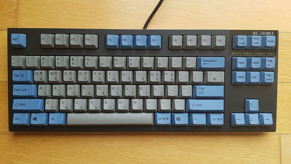 RealForce-R2TL01.jpg