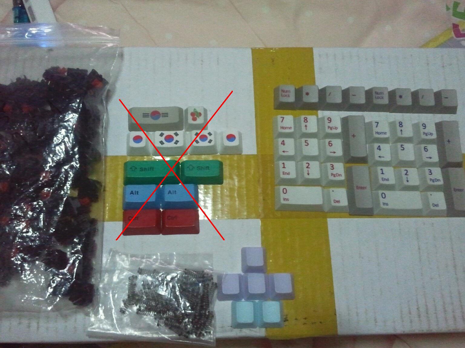 f51f57f9cf7e31cb6d7500b5b3907d7d[1].jpg : 잡키캡 판매하고 데스코 교환원합니다~