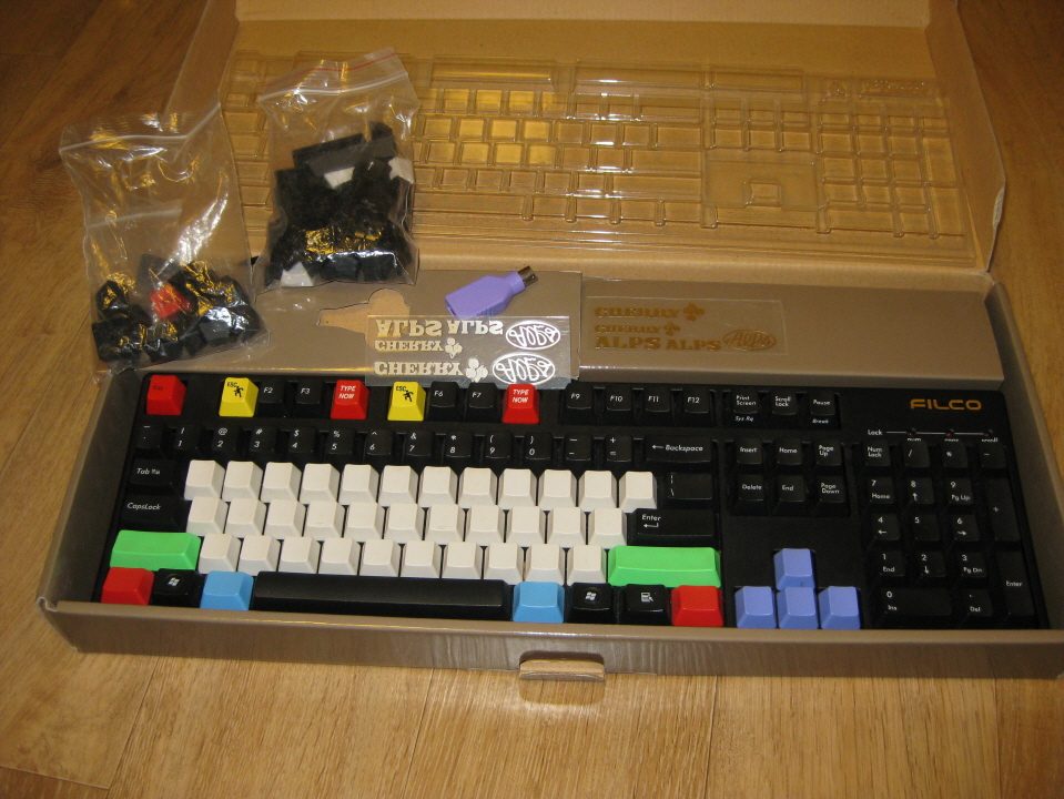 크기변환_IMG_0693.JPG : ibm5170및 필코 Filco Majestouch N키 롤오버 리니어 영문 판매합니다