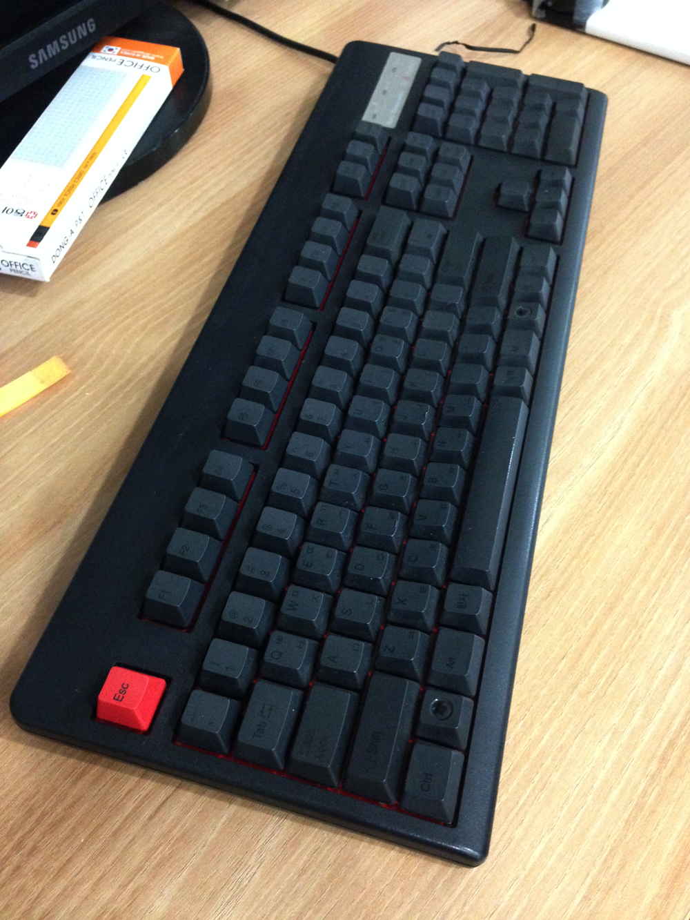 realforce.png : 리얼포스 블랙 106 팝니다.