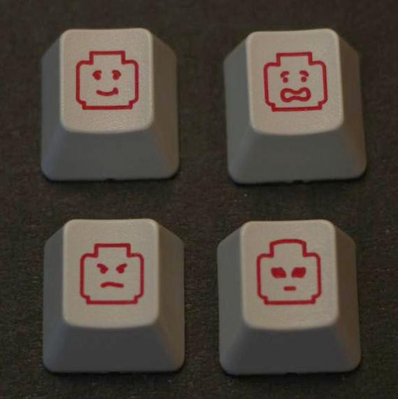 legohead_red_keycap_1024x1024.jpg