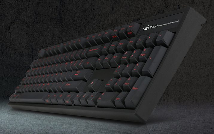 fc900r_pd_blackred_1_copy.jpg