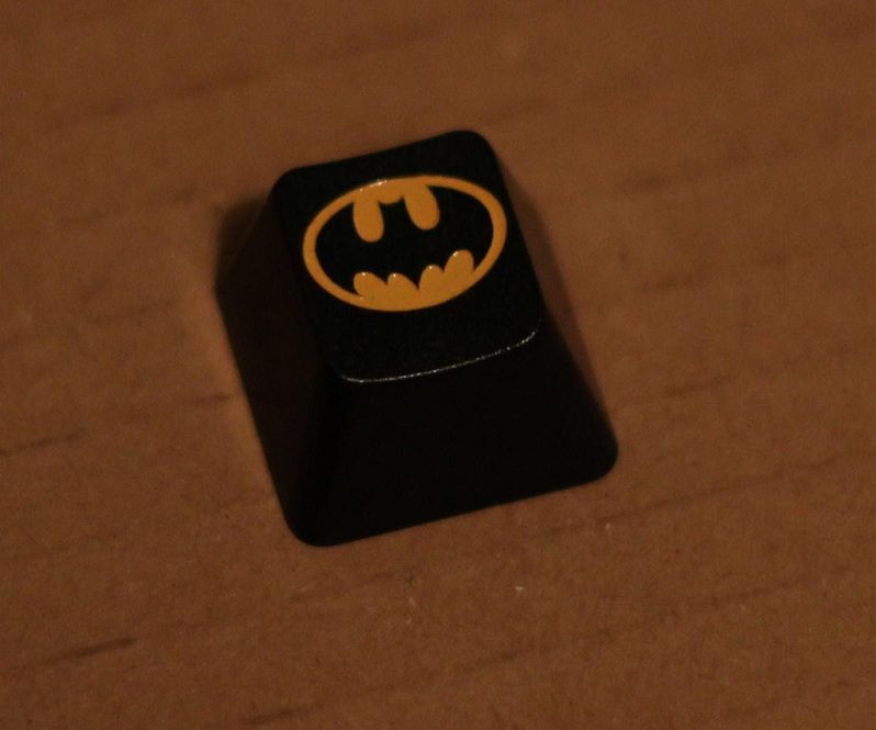 batman_keycap_1024x1024.jpg