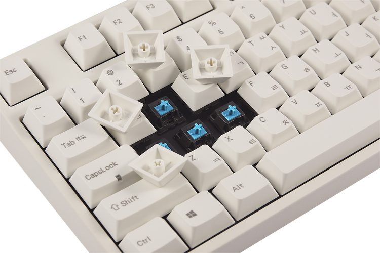 FC750RT_KBD_750_2.jpg