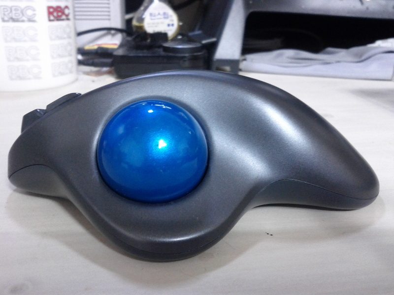 M570_side.jpg