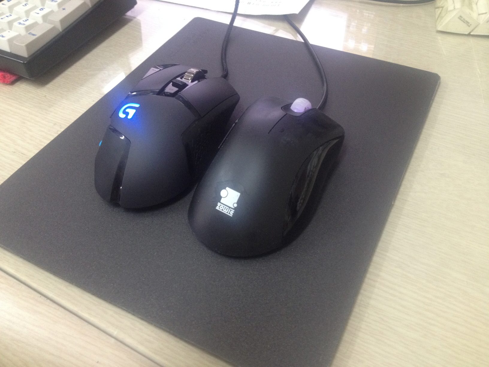 rss-IMG_5428.JPG : 로지텍 G502 프로테우스 코어... 질렀습니다.