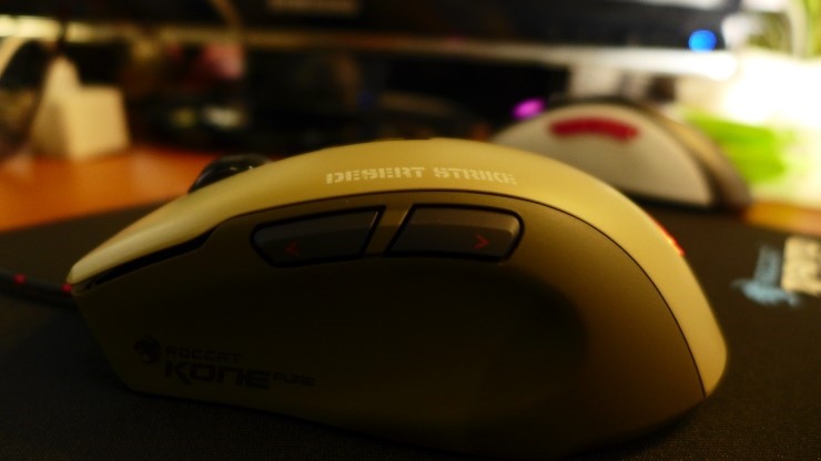 P1050086.jpg : ROCCAT 콘퓨어 밀리터리 지름샷 P1050086.jpg : ROCCAT 콘퓨어 밀리터리 지름샷