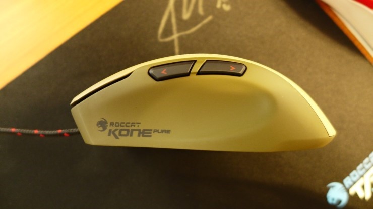 P1050098.jpg : ROCCAT 콘퓨어 밀리터리 지름샷 P1050098.jpg : ROCCAT 콘퓨어 밀리터리 지름샷